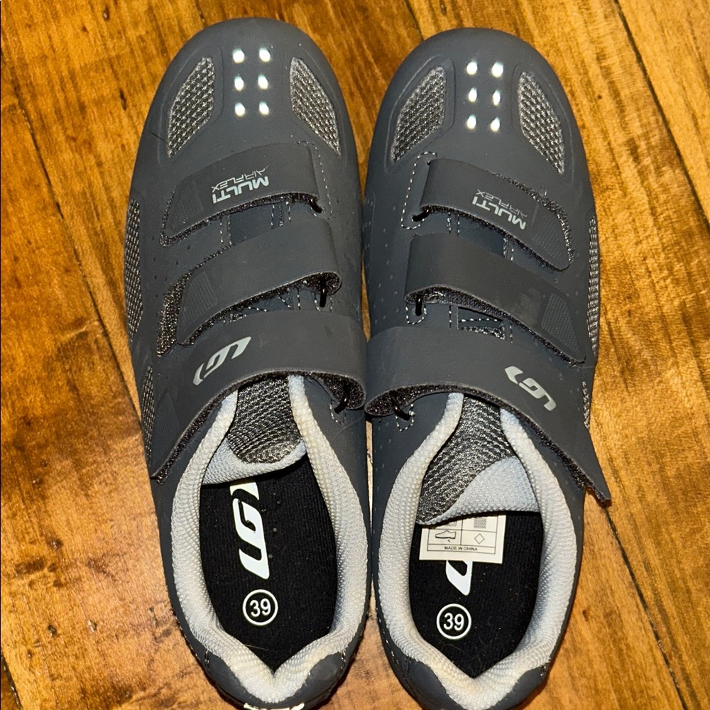 LG Women's Spin Shoes - Gray